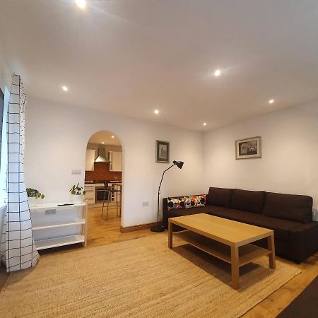 Apartamento Beautiful House In The Heart Of A Golf Course. Mánchester Exterior foto