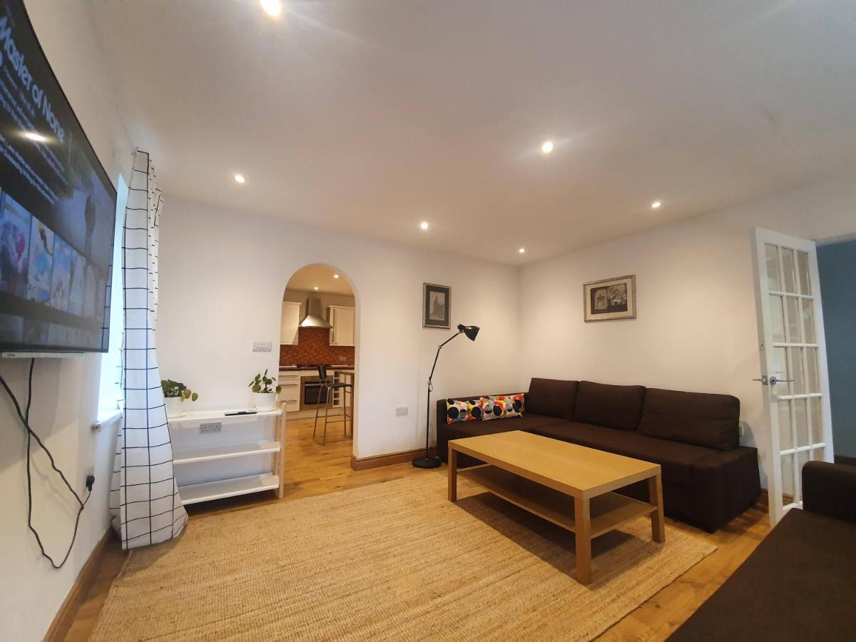 Apartamento Beautiful House In The Heart Of A Golf Course. Mánchester Exterior foto
